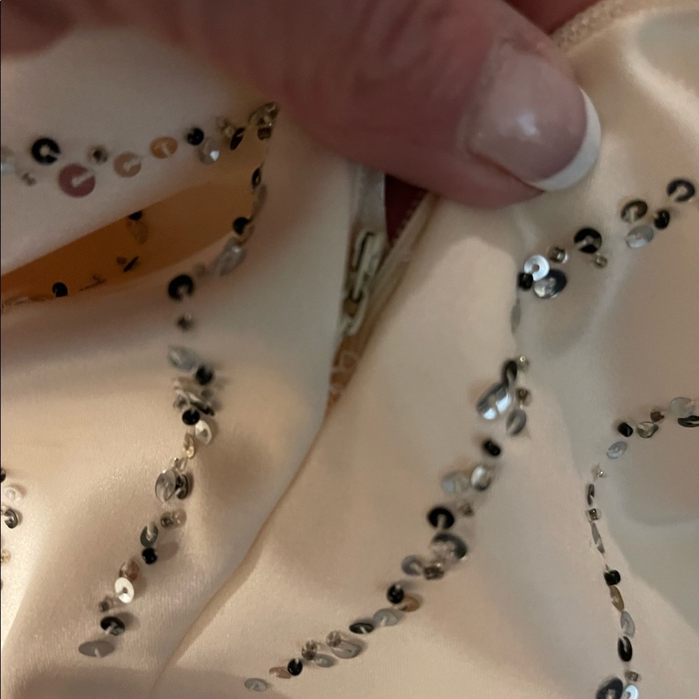 Laundry by Shelli Segal Strapless Dress-Size 2 - Picture 9 of 9
